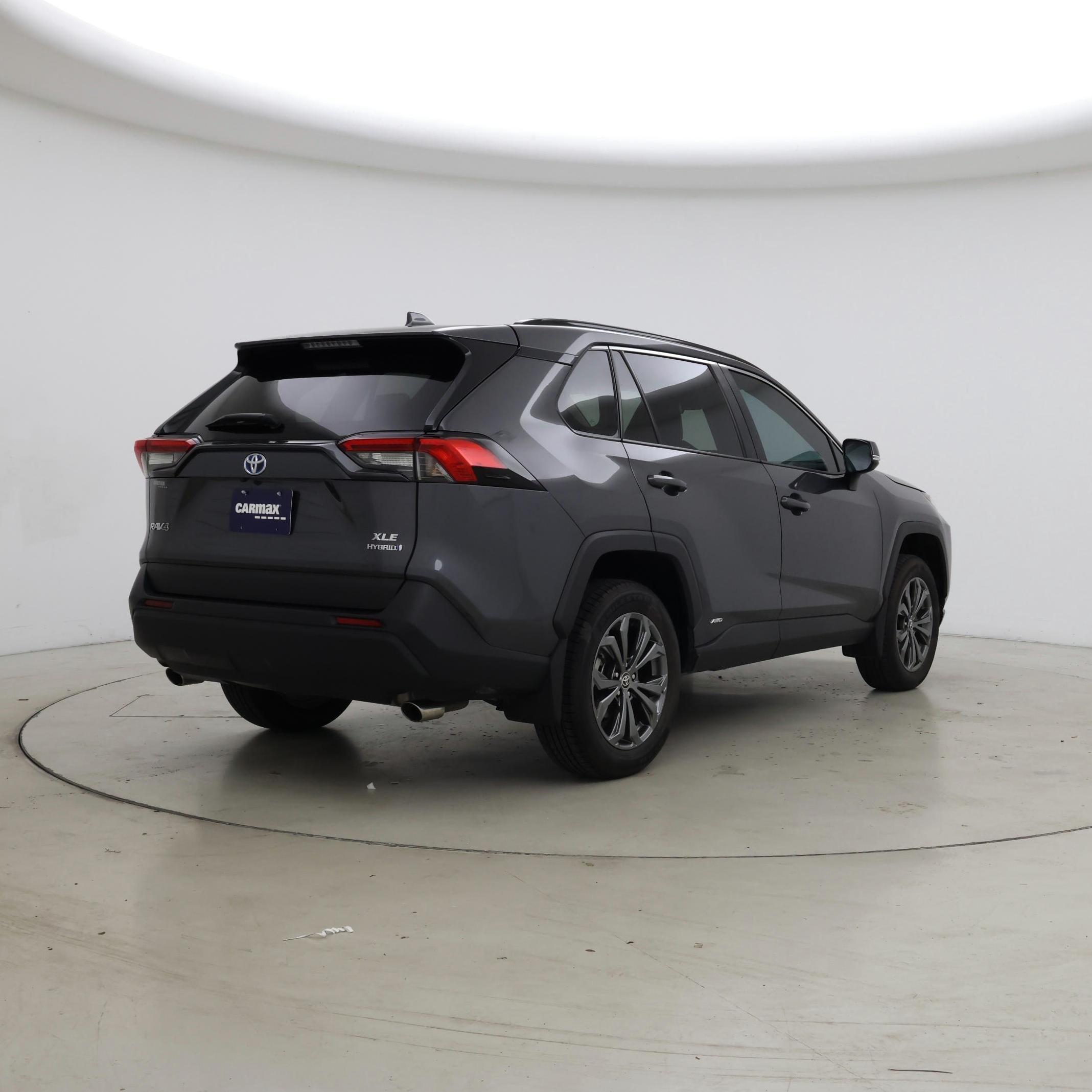 Thumbnail: 2024 Toyota RAV4 - 8