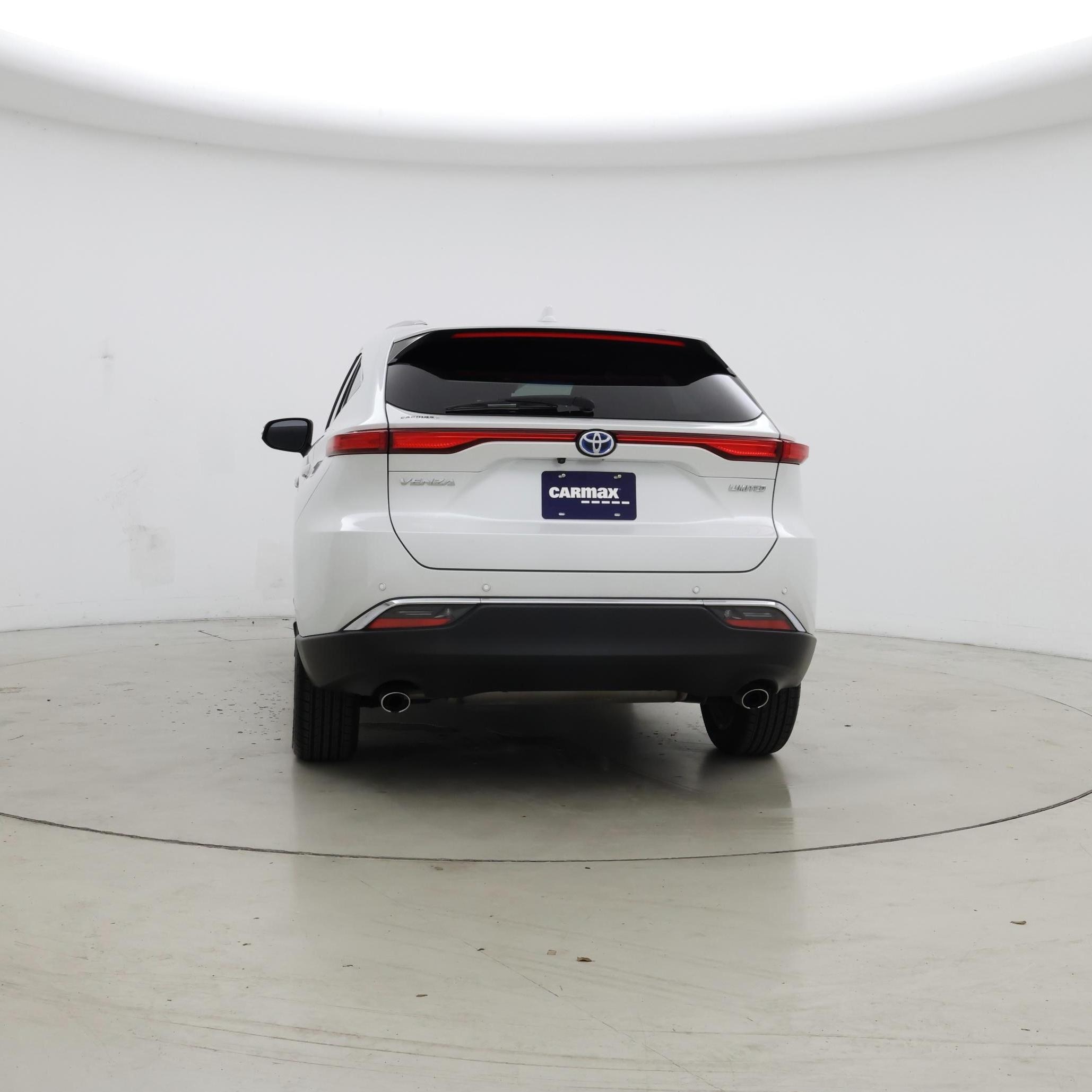 Thumbnail: 2023 Toyota Venza - 6