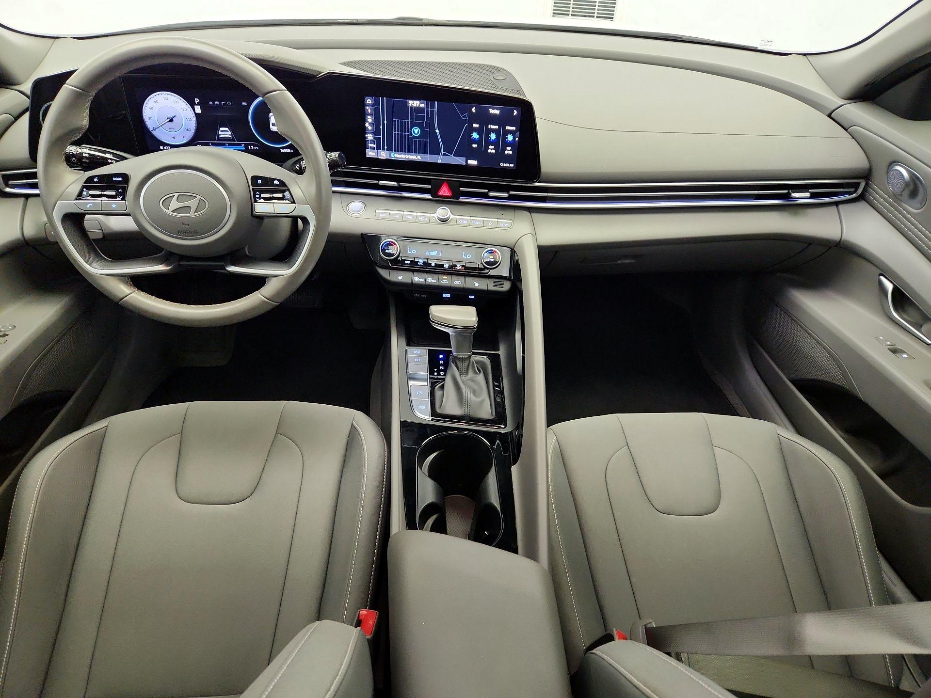 Thumbnail: 2025 Hyundai Elantra - 9