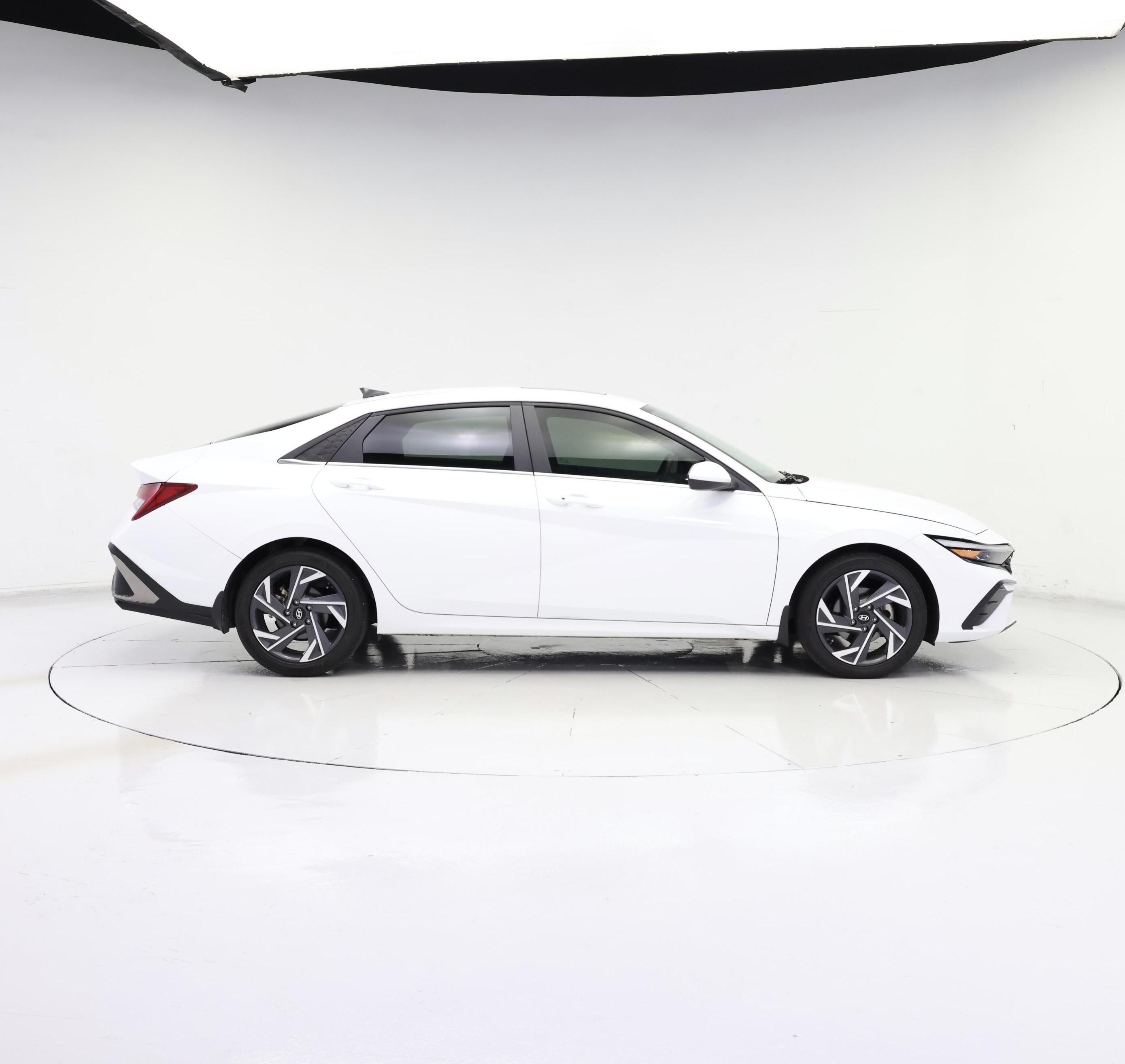 Thumbnail: 2025 Hyundai Elantra - 7