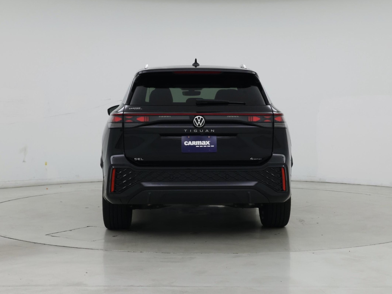 2025 Volkswagen Tiguan SEL R-LINE - Photo 7
