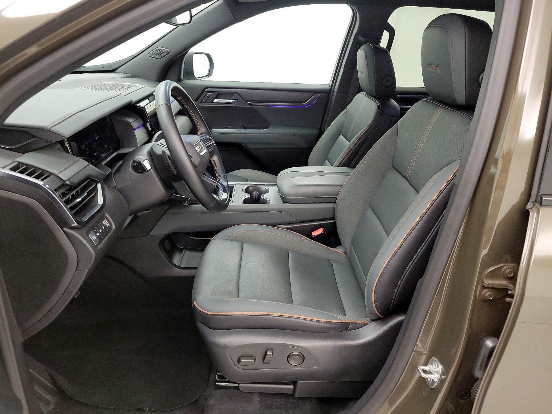 Thumbnail: 2024 GMC Acadia - 11