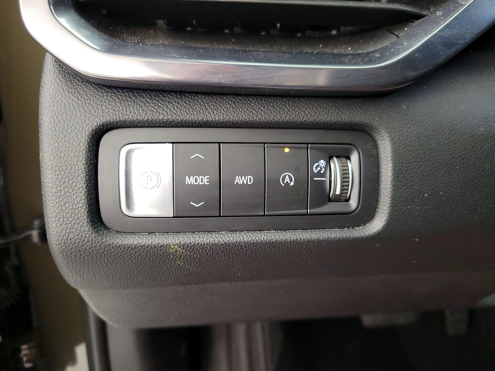 Thumbnail: 2024 GMC Acadia - 13