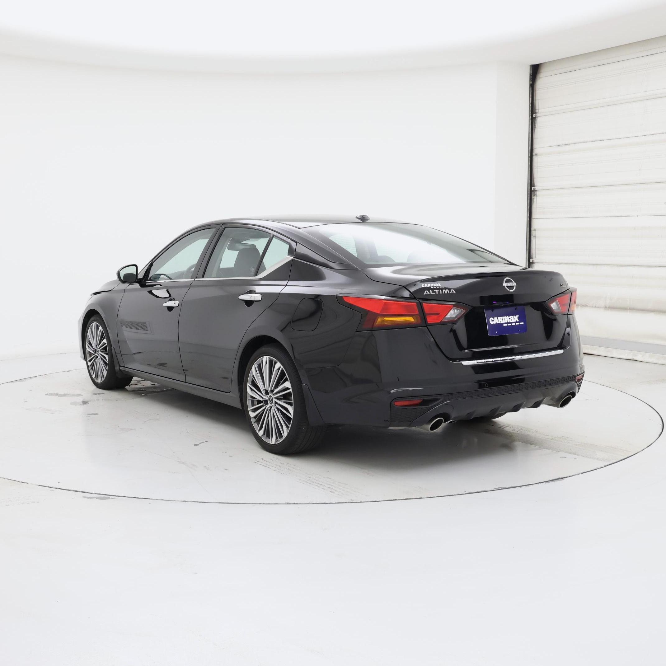 Thumbnail: 2023 Nissan Altima - 2