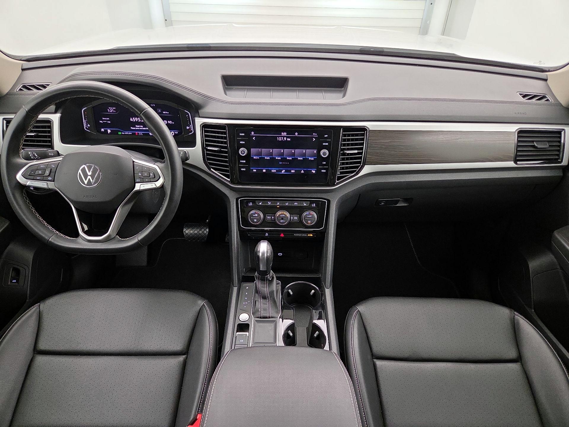 Thumbnail: 2023 Volkswagen Atlas - 9
