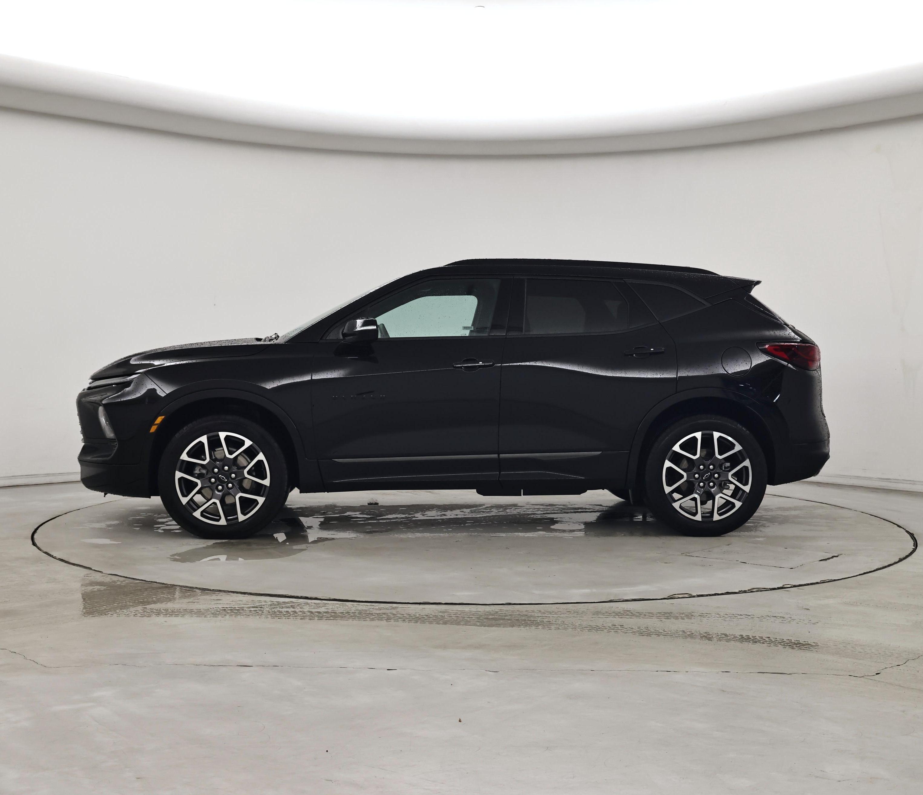 Thumbnail: 2025 Chevrolet Blazer - 3