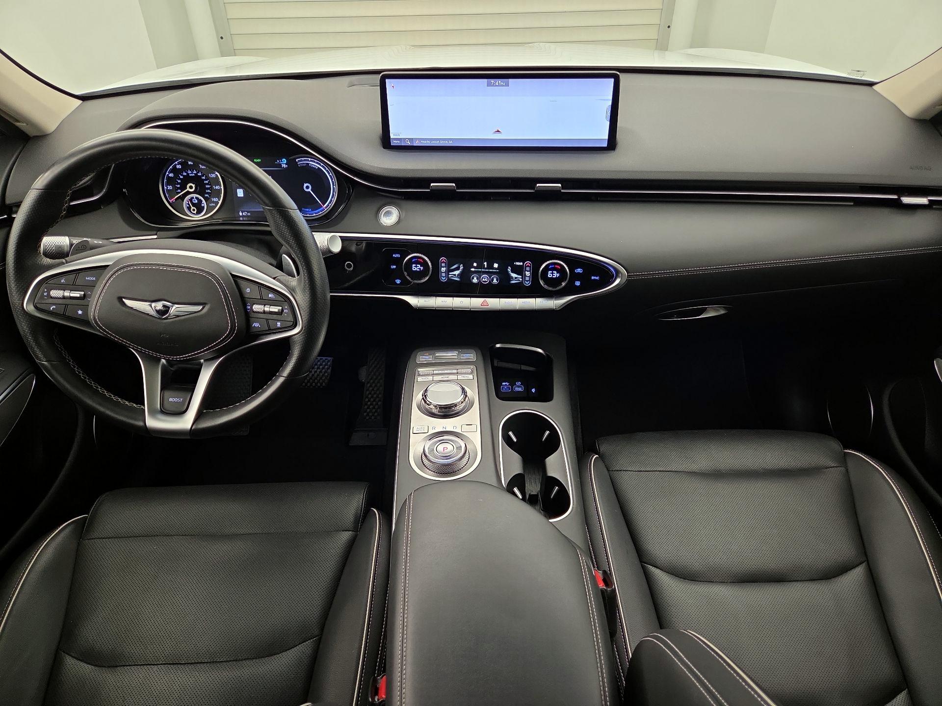 Thumbnail: 2024 Genesis GV70 - 9