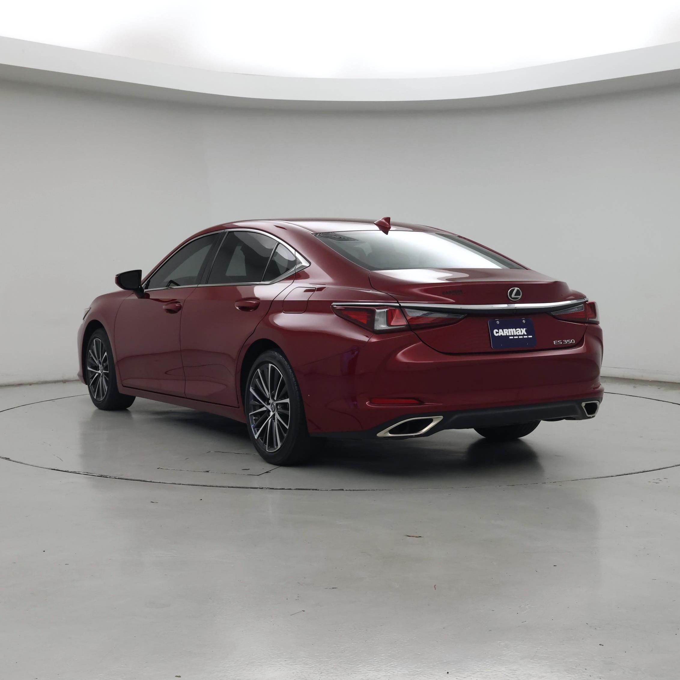 Thumbnail: 2023 Lexus ES - 2