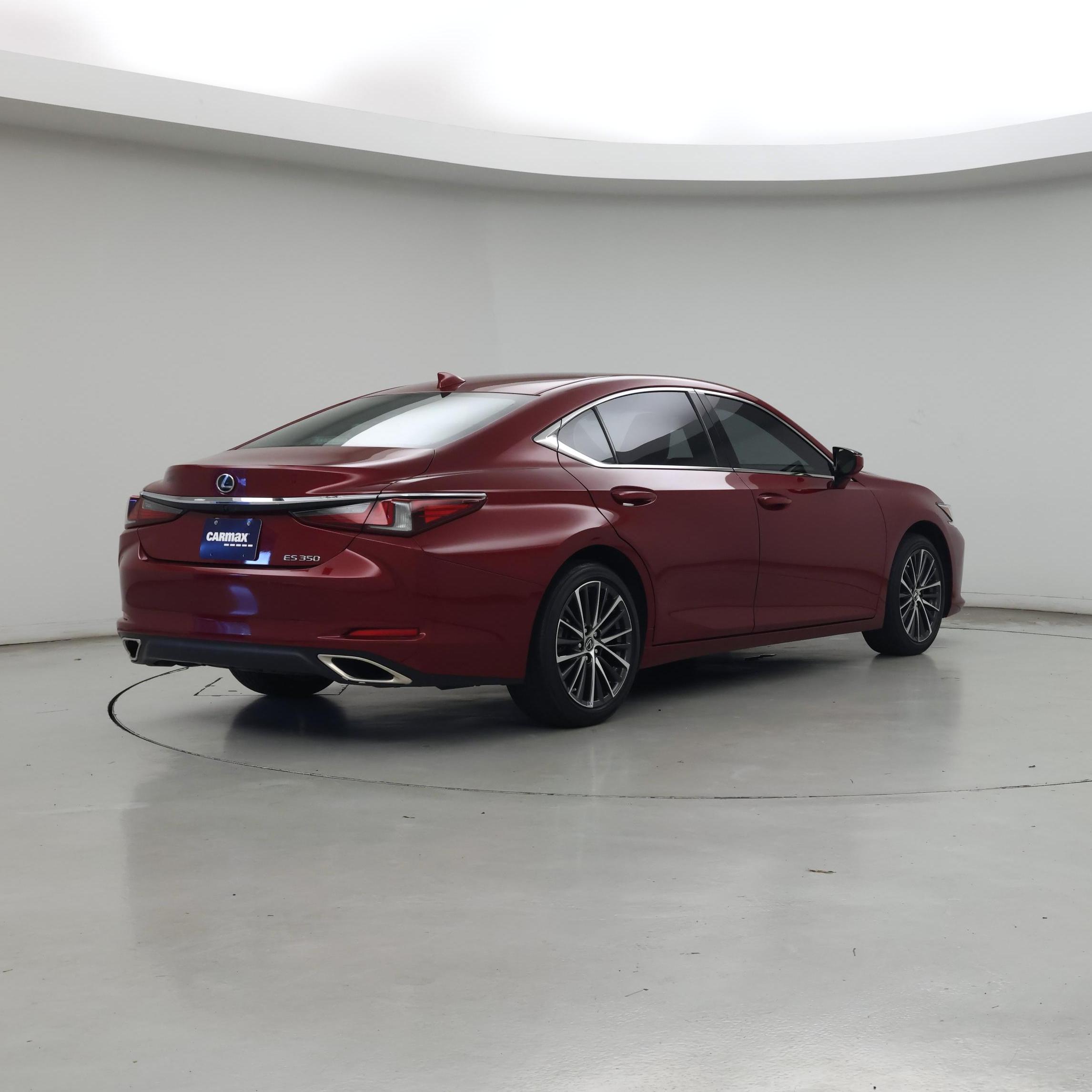Thumbnail: 2023 Lexus ES - 8
