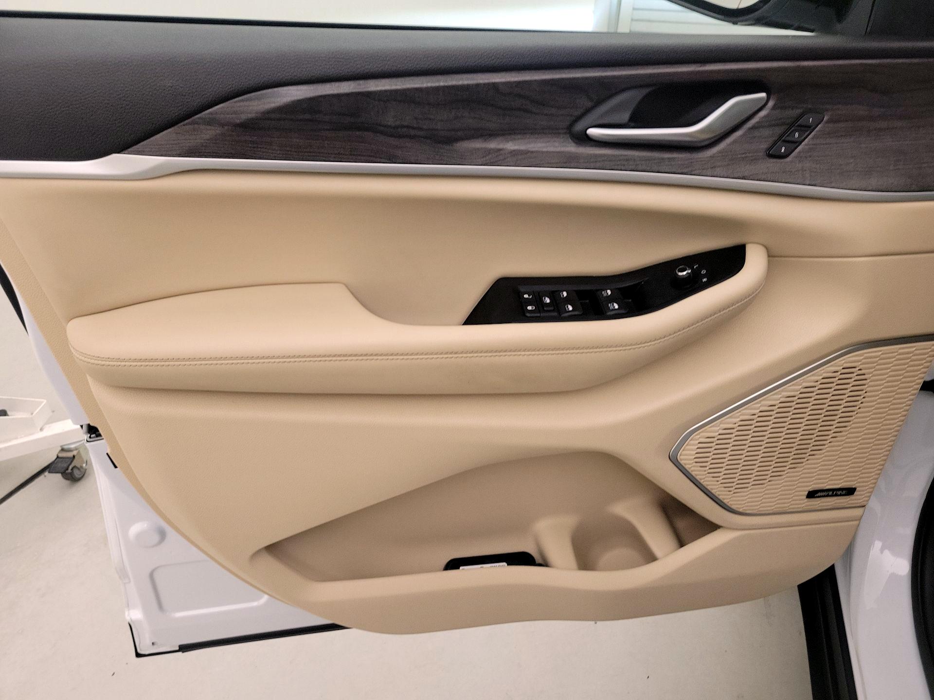 Thumbnail: 2023 Jeep Grand Cherokee - 12