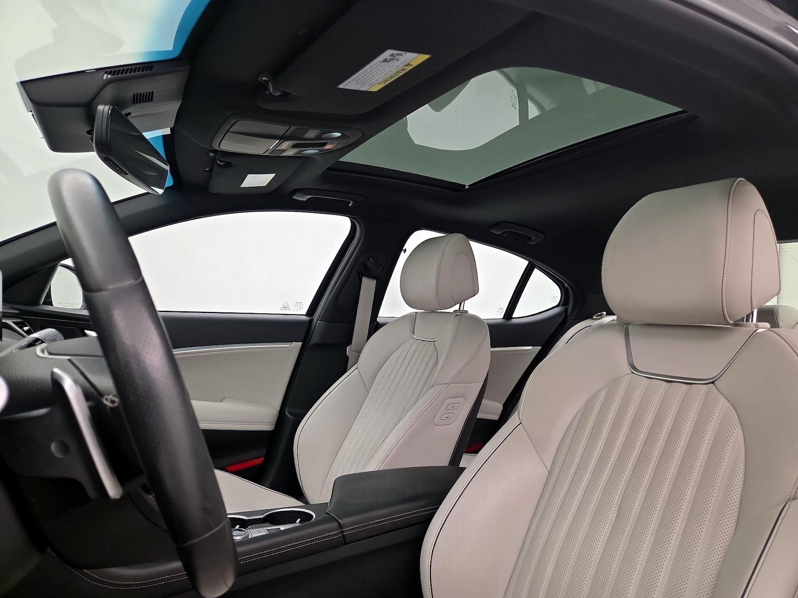 2024 GENESIS G70 Standard - Photo 21