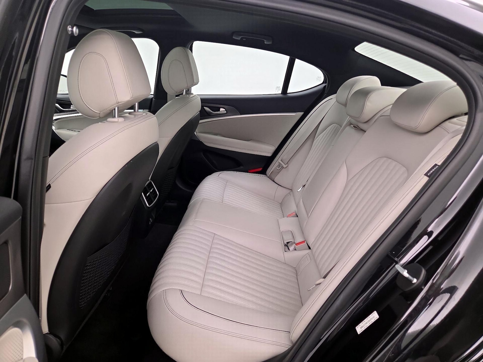 2024 GENESIS G70 Standard - Photo 22