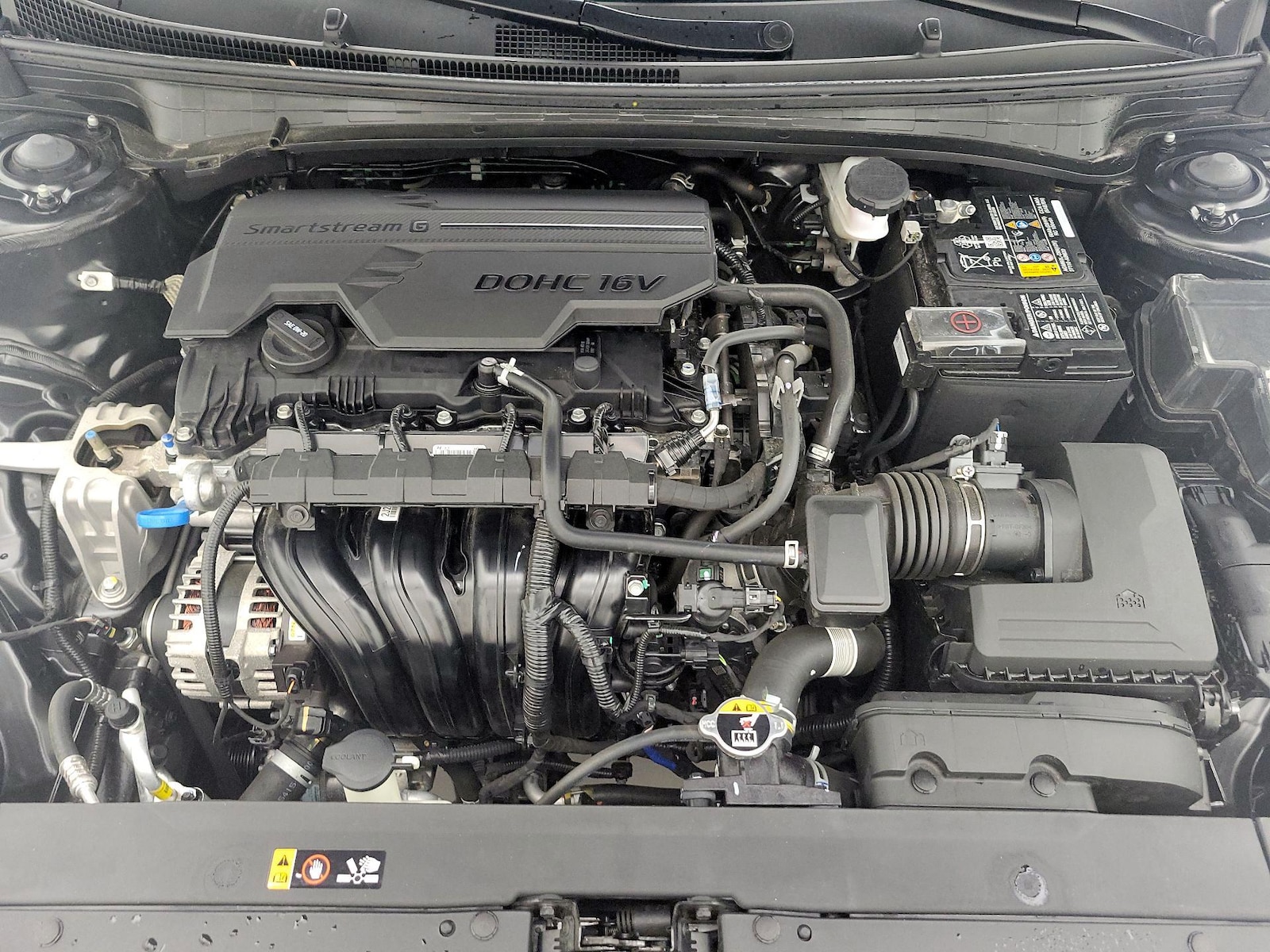 2025 Kia K4 GT-Line - Photo 24