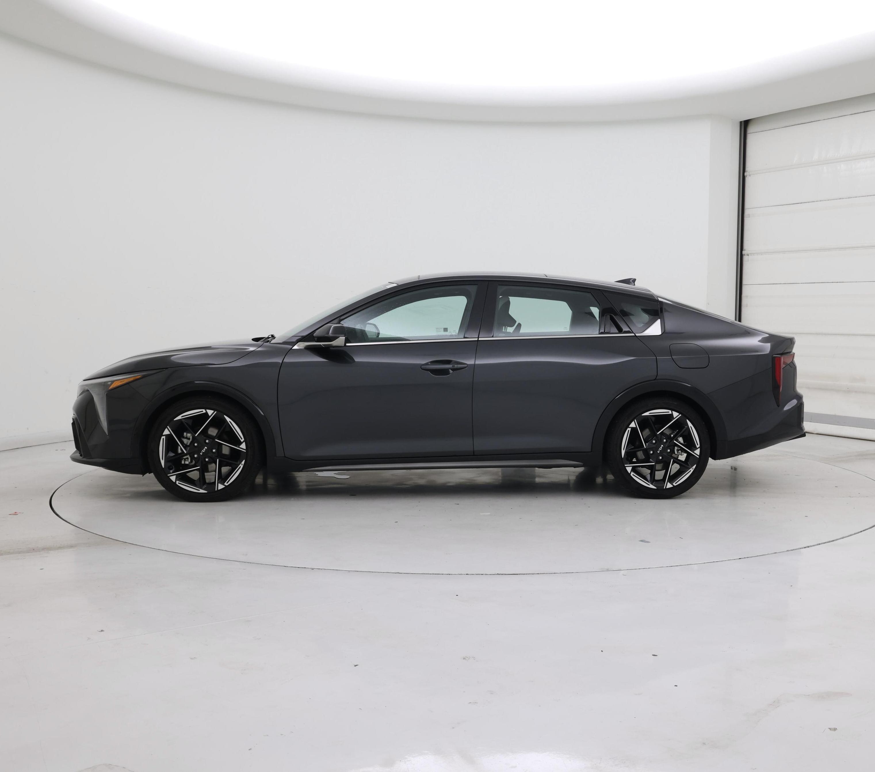 Thumbnail: 2025 Kia K4 - 3