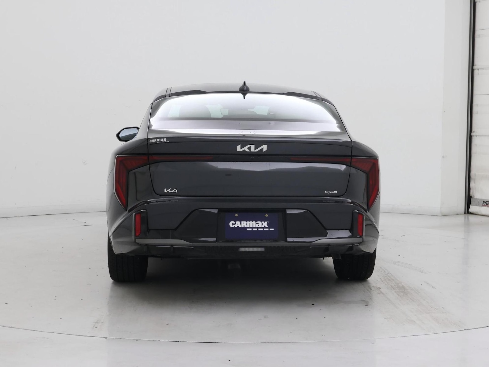 2025 Kia K4 GT-Line - Photo 7