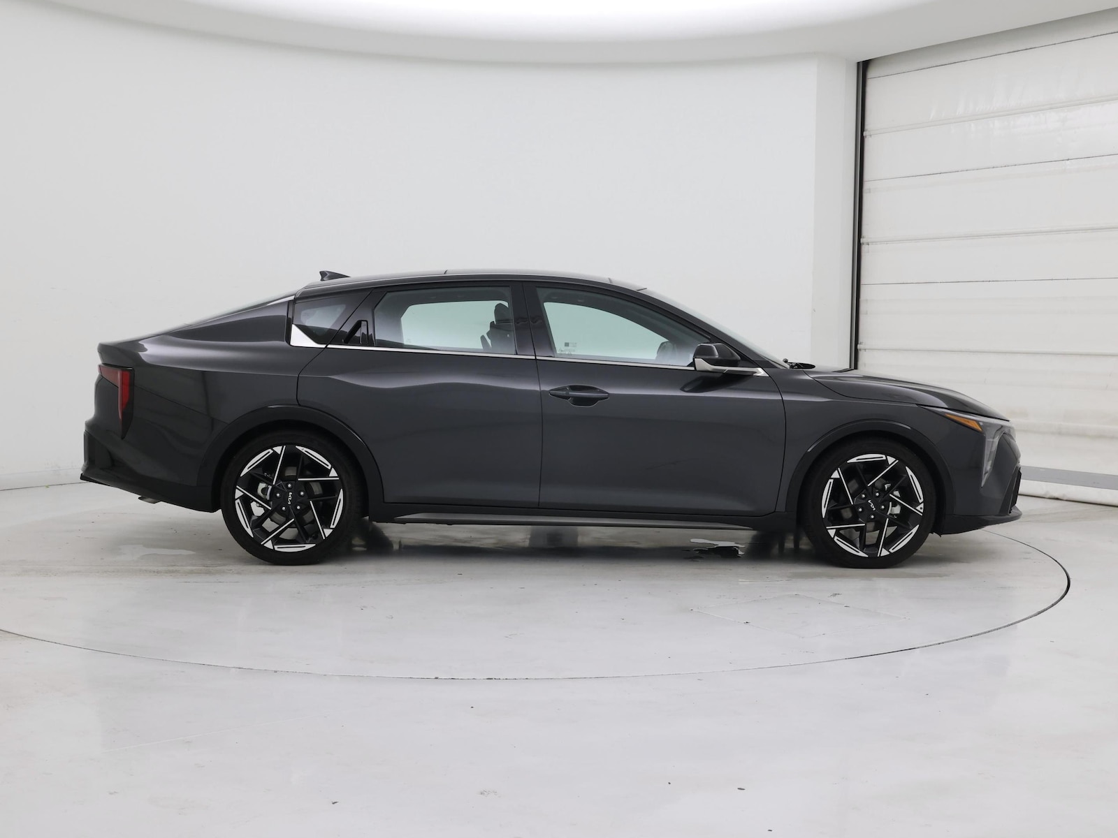 2025 Kia K4 GT-Line - Photo 8
