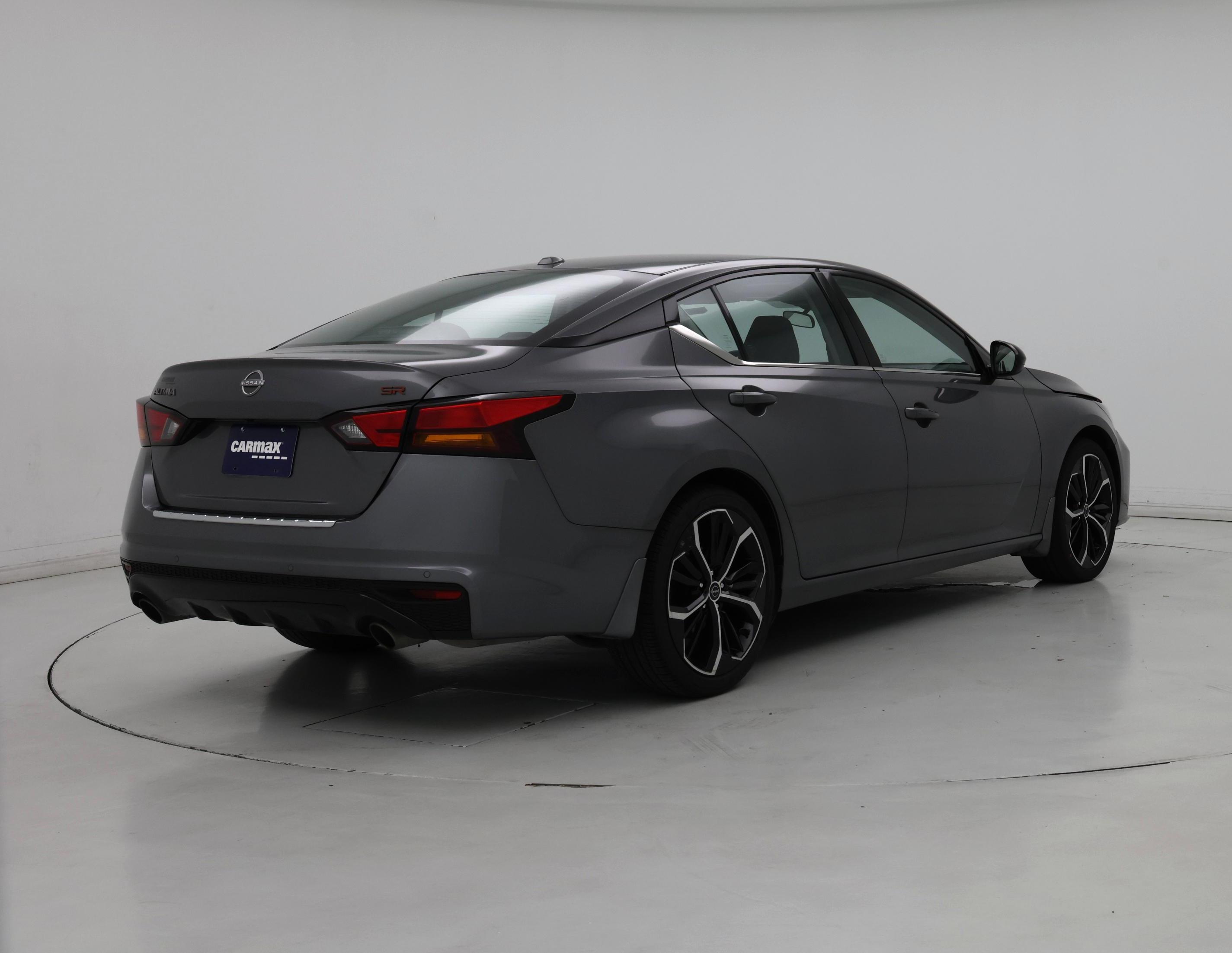 Thumbnail: 2023 Nissan Altima - 8