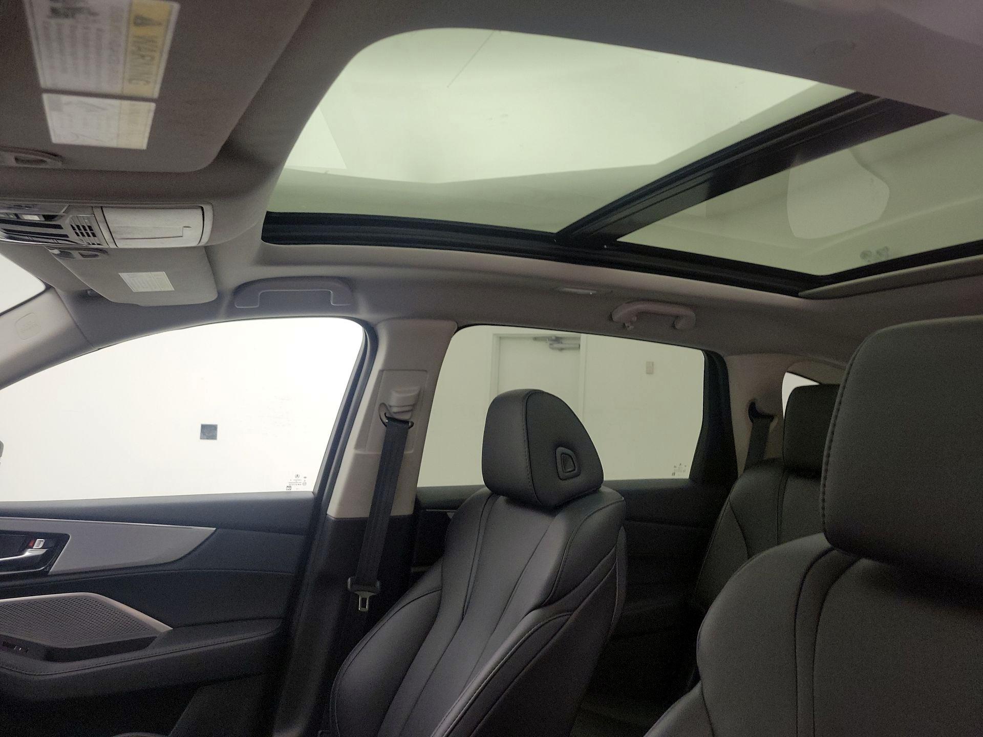 Thumbnail: 2024 Acura MDX - 19