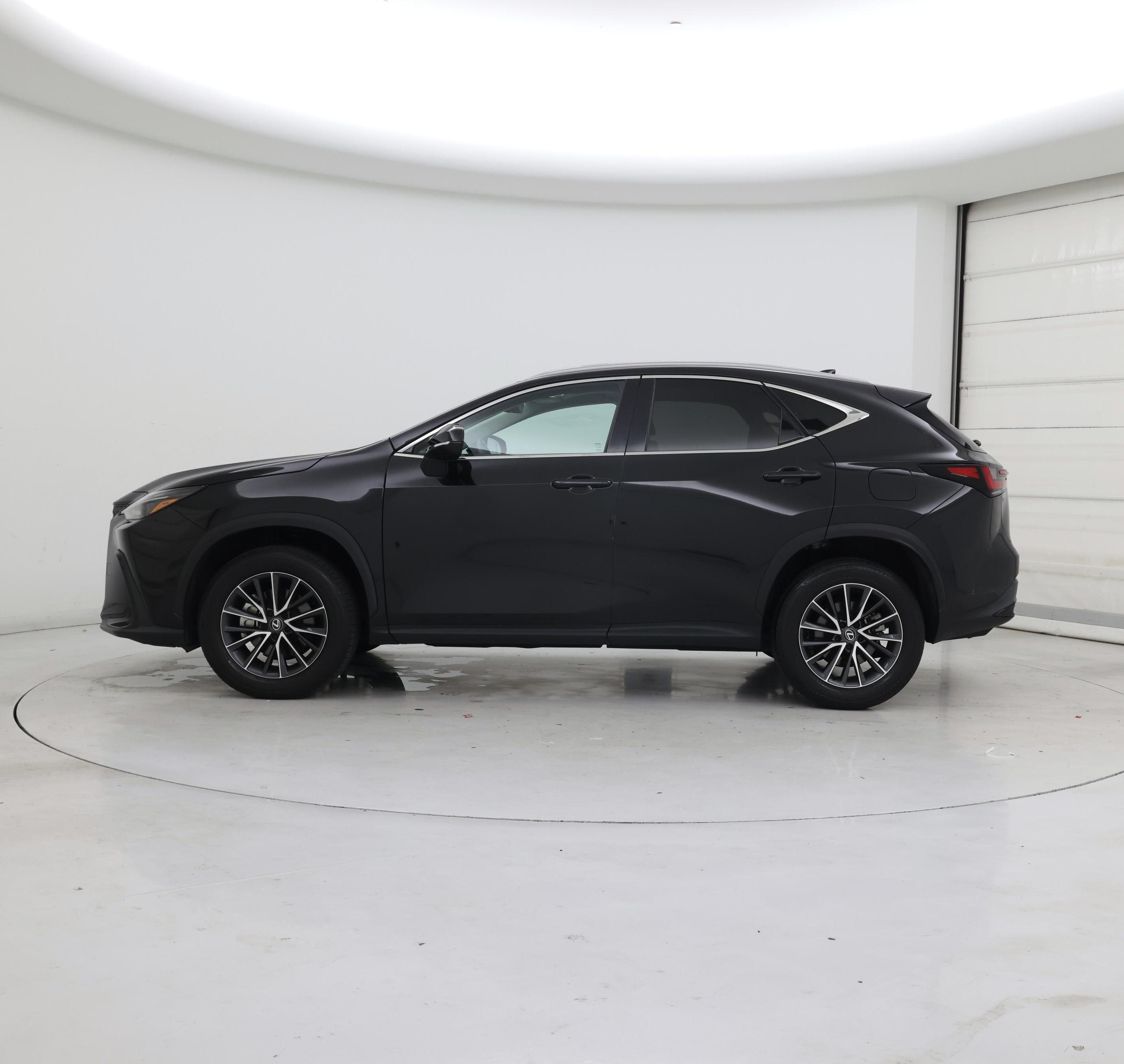 Thumbnail: 2024 Lexus NX - 3