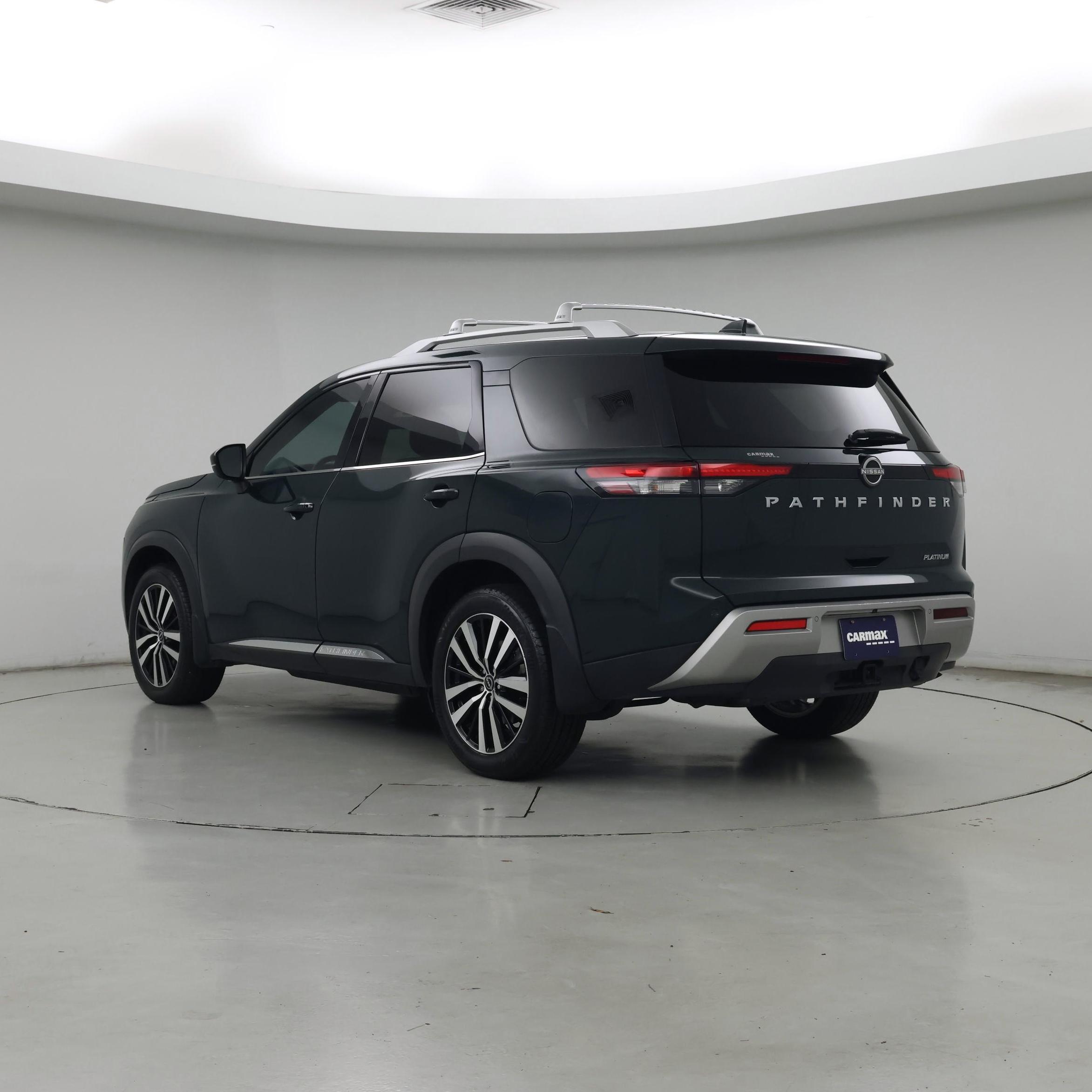 Thumbnail: 2023 Nissan Pathfinder - 2