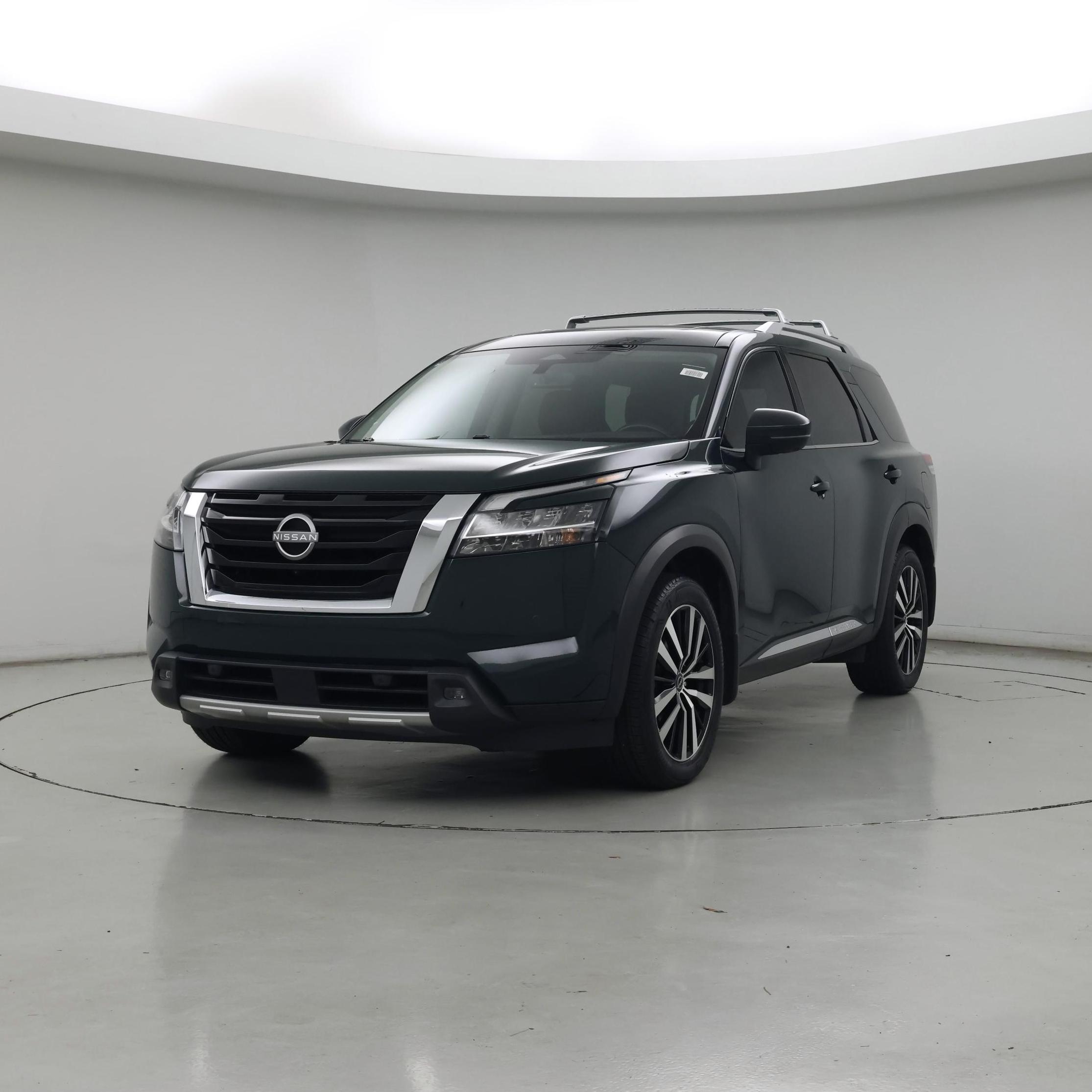 Thumbnail: 2023 Nissan Pathfinder - 4