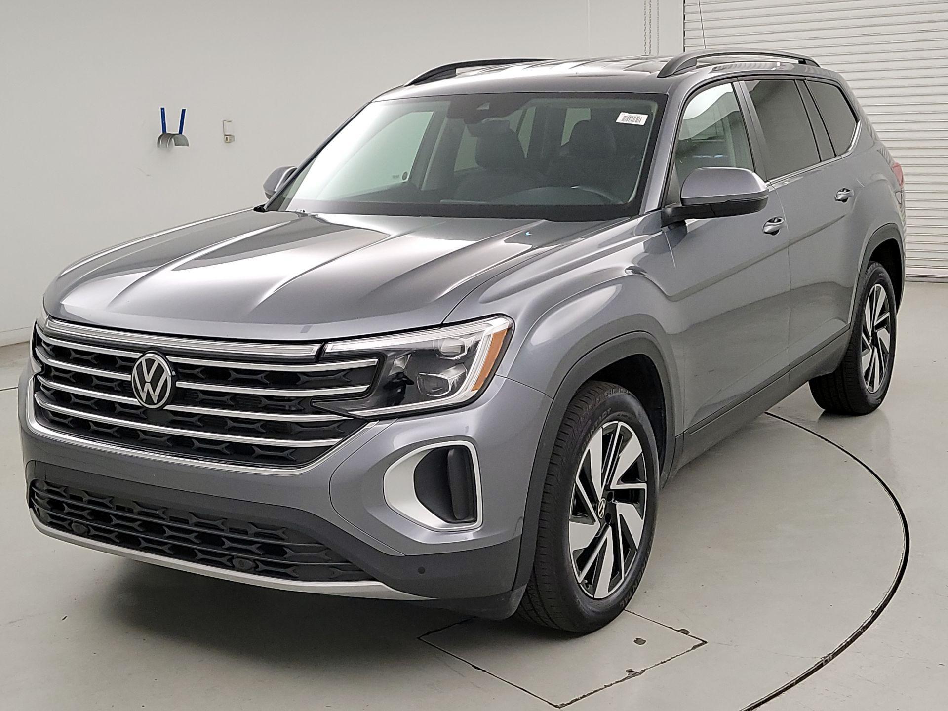 Thumbnail: 2025 Volkswagen Atlas - 3