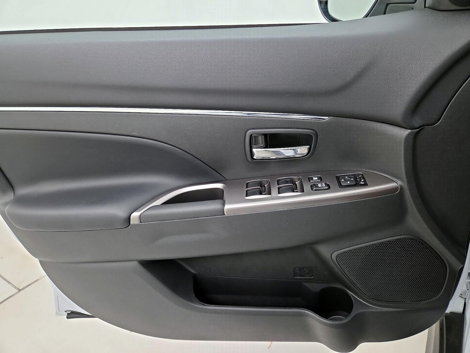2026 Mitsubishi Outlander Sport SE - Photo 13