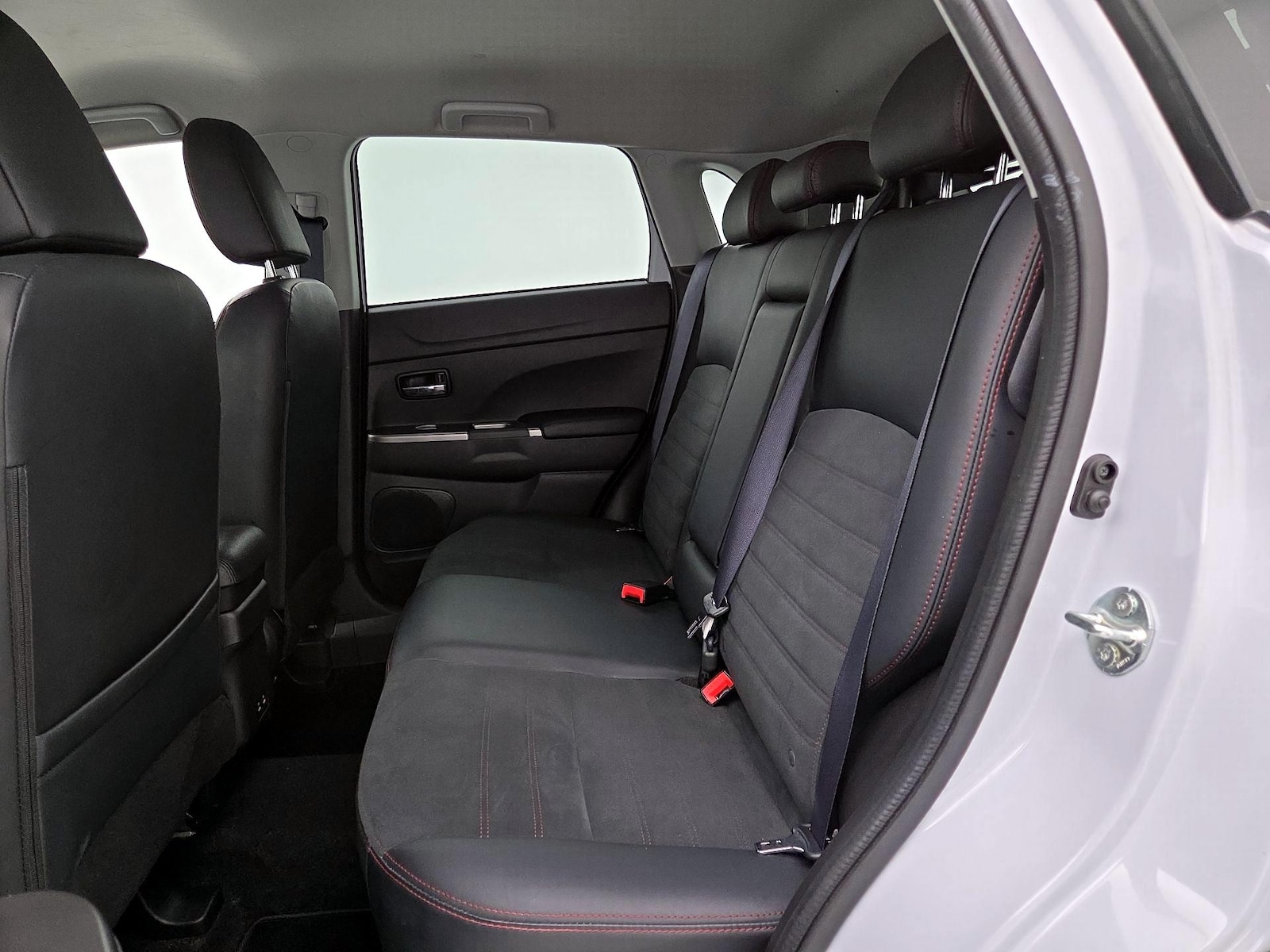 2026 Mitsubishi Outlander Sport SE - Photo 20