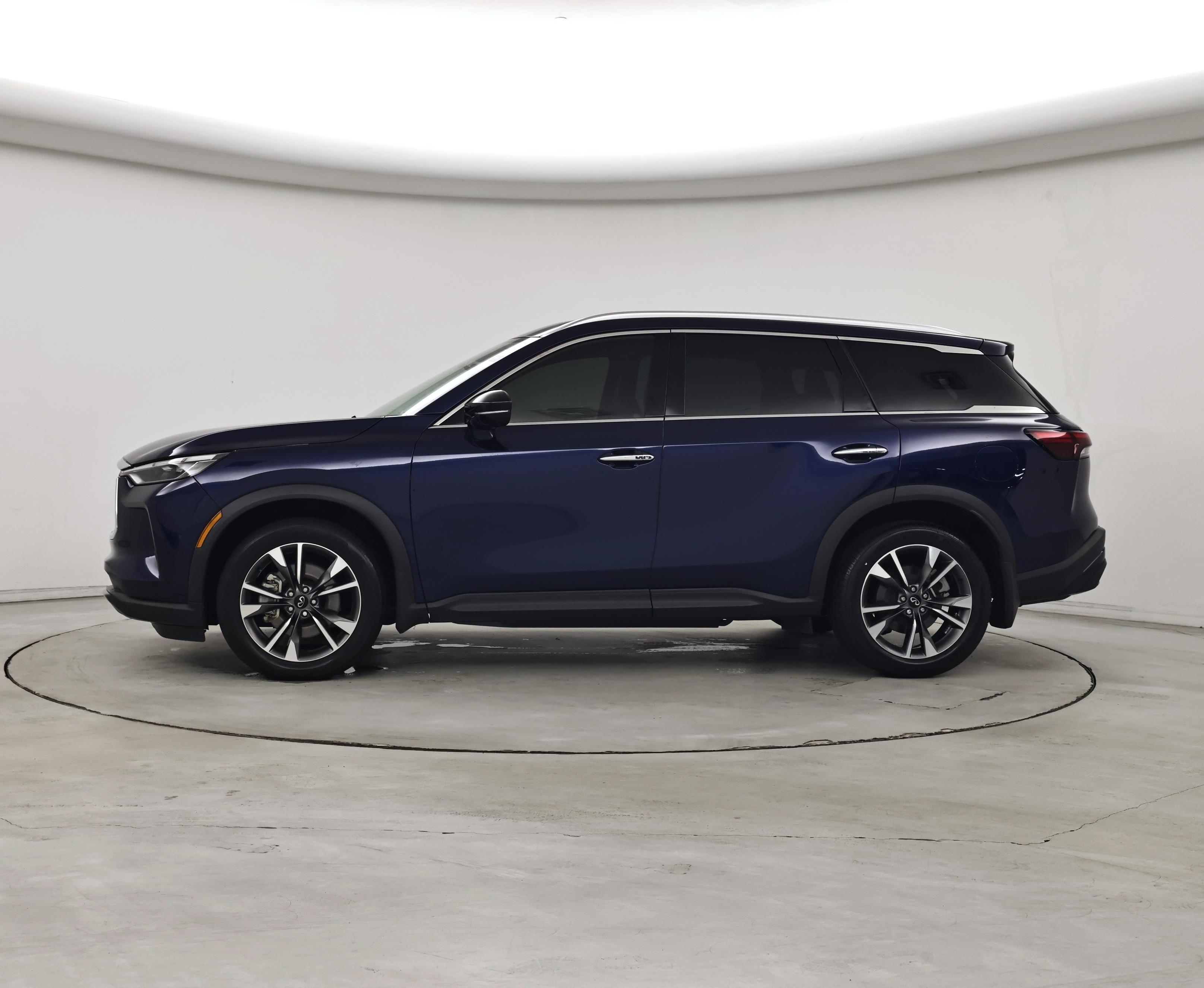 Thumbnail: 2023 INFINITI QX60 - 3