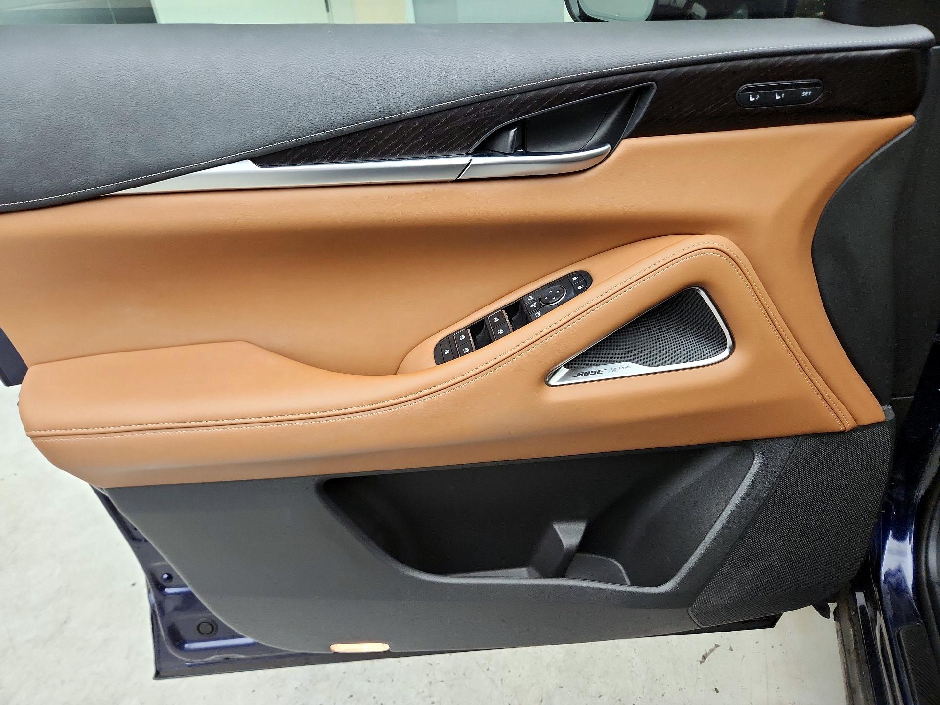 Thumbnail: 2023 INFINITI QX60 - 12