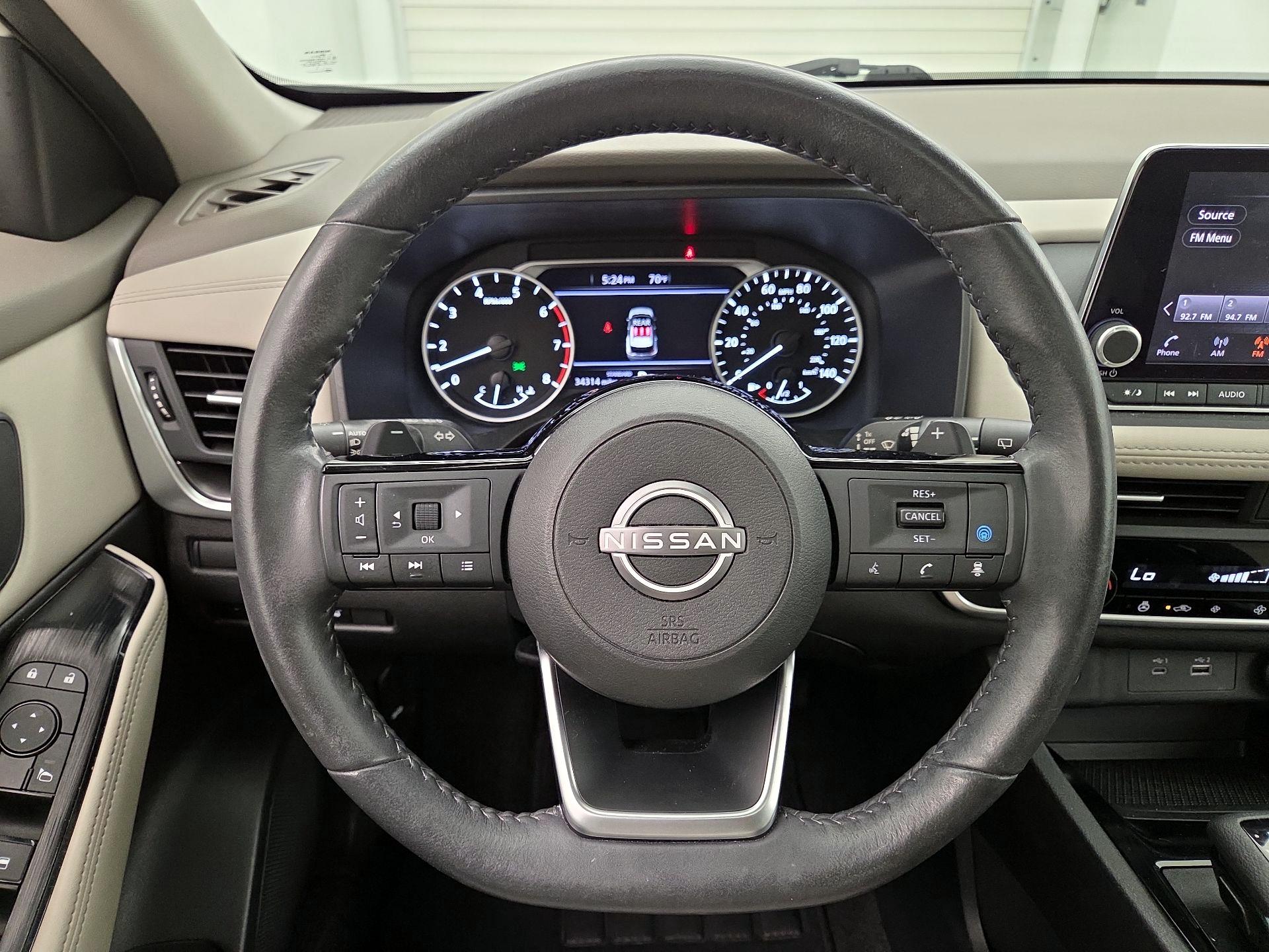 Thumbnail: 2023 Nissan Rogue - 10