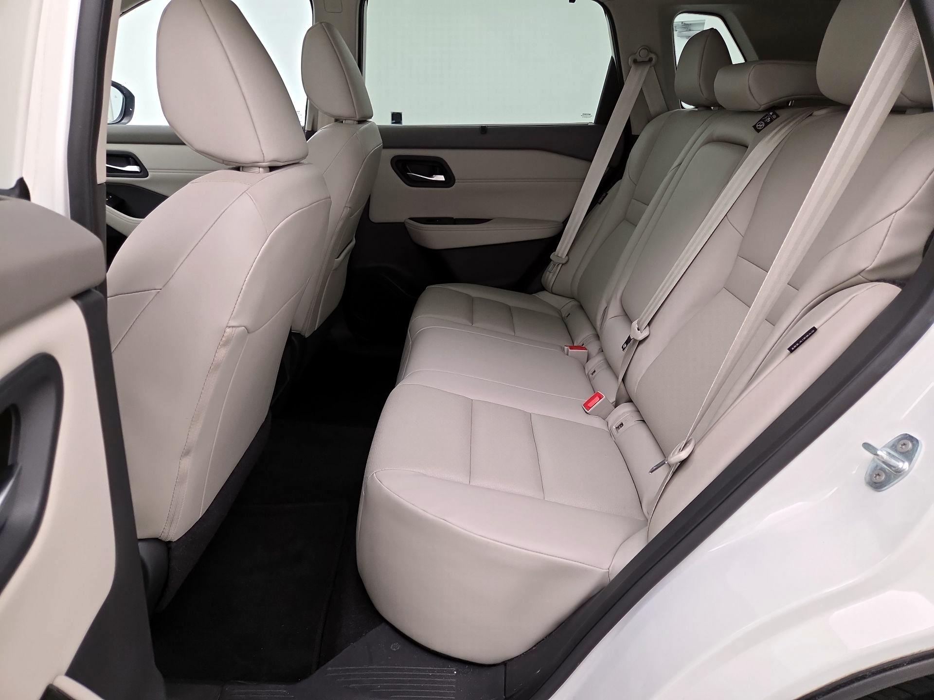 Thumbnail: 2023 Nissan Rogue - 20