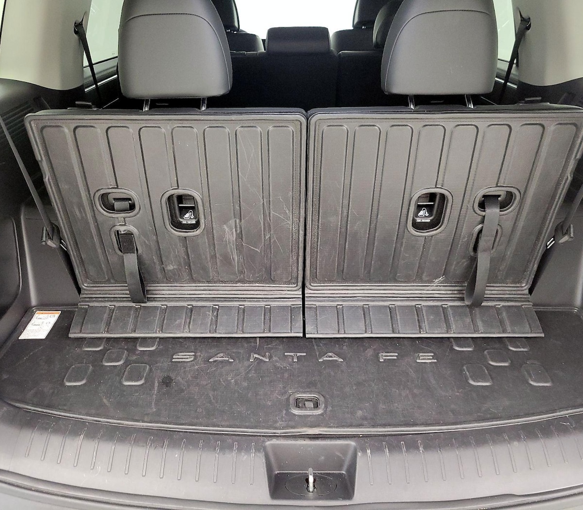 Trunk/Cargo (Seats Up)