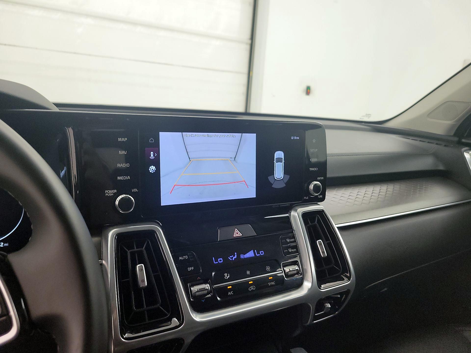 Thumbnail: 2023 Kia Sorento - 13