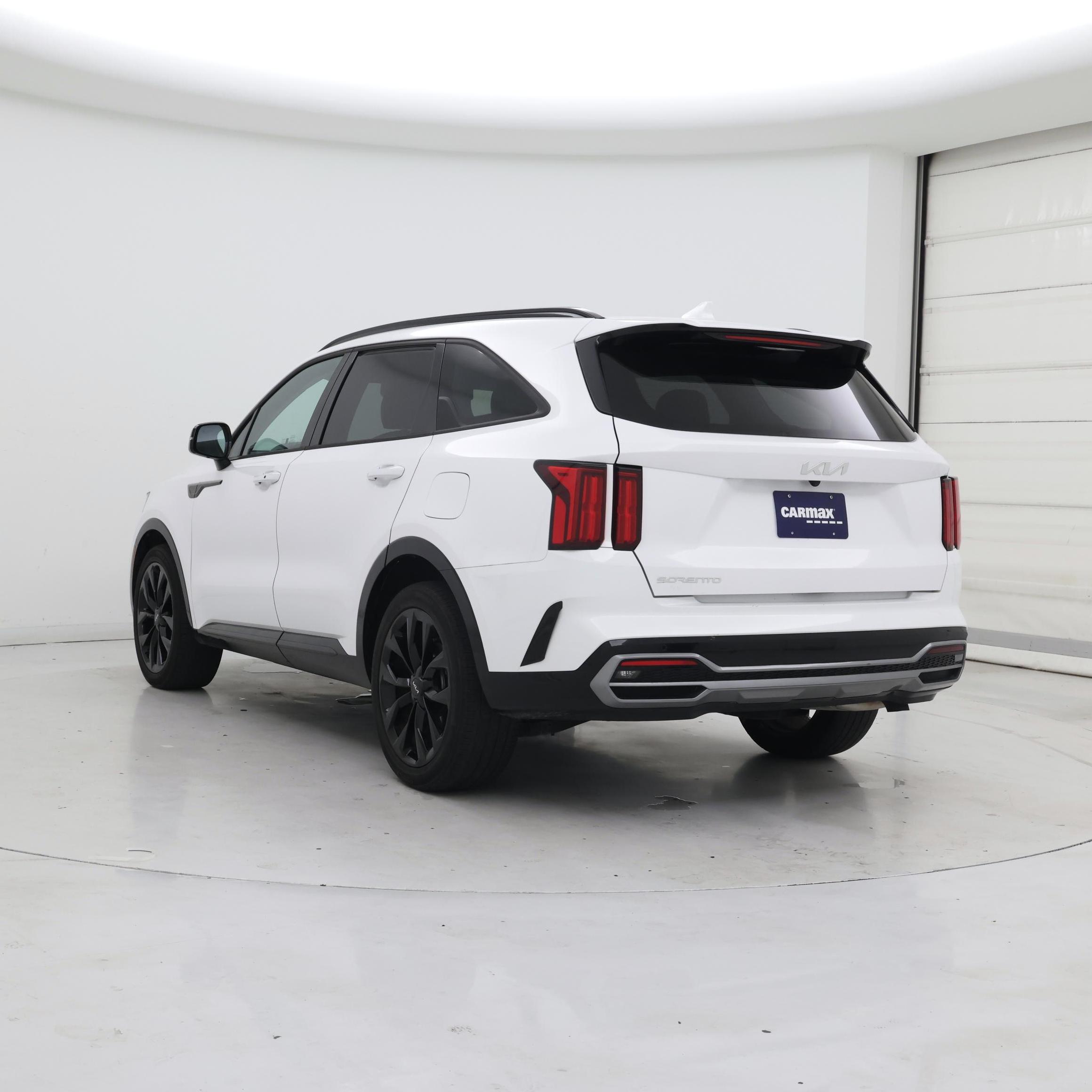 Thumbnail: 2023 Kia Sorento - 2