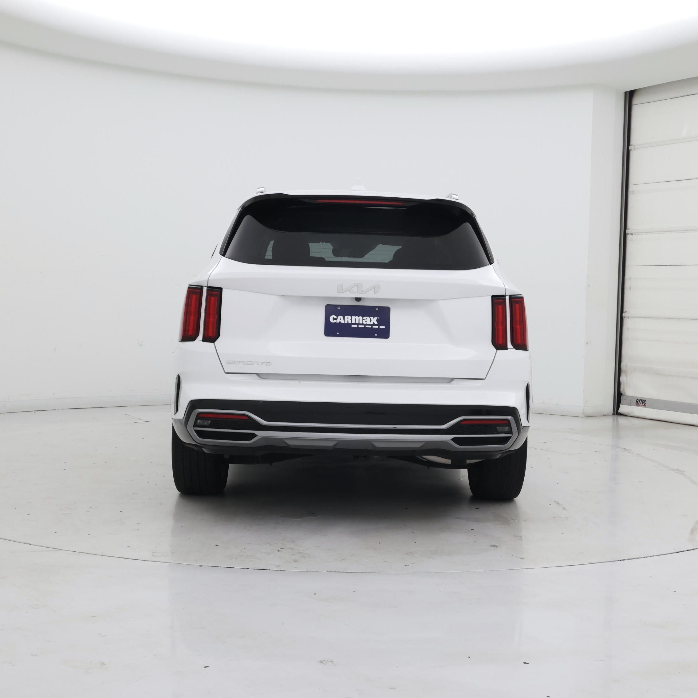 Thumbnail: 2023 Kia Sorento - 6