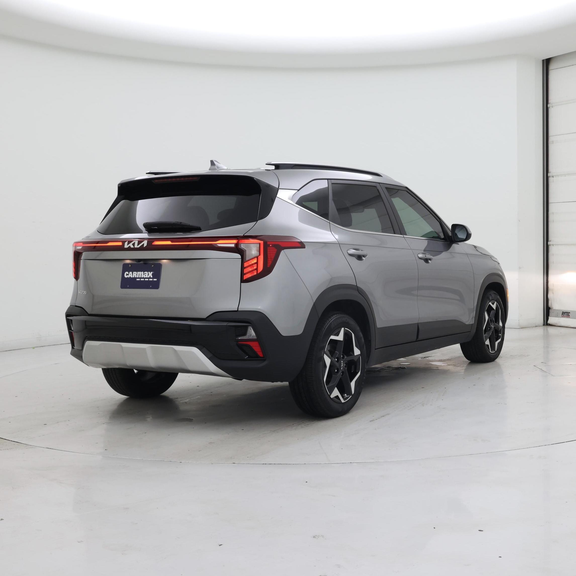 Thumbnail: 2024 Kia Seltos - 8
