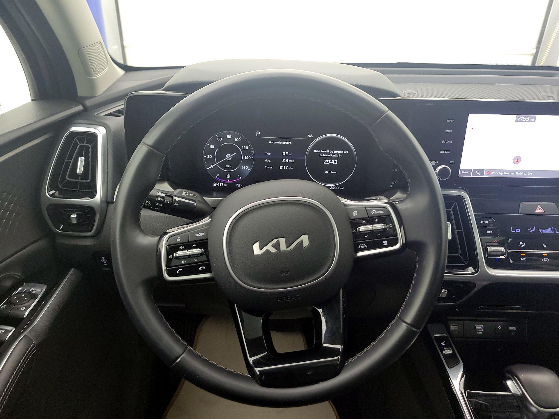 Thumbnail: 2023 Kia Sorento - 10