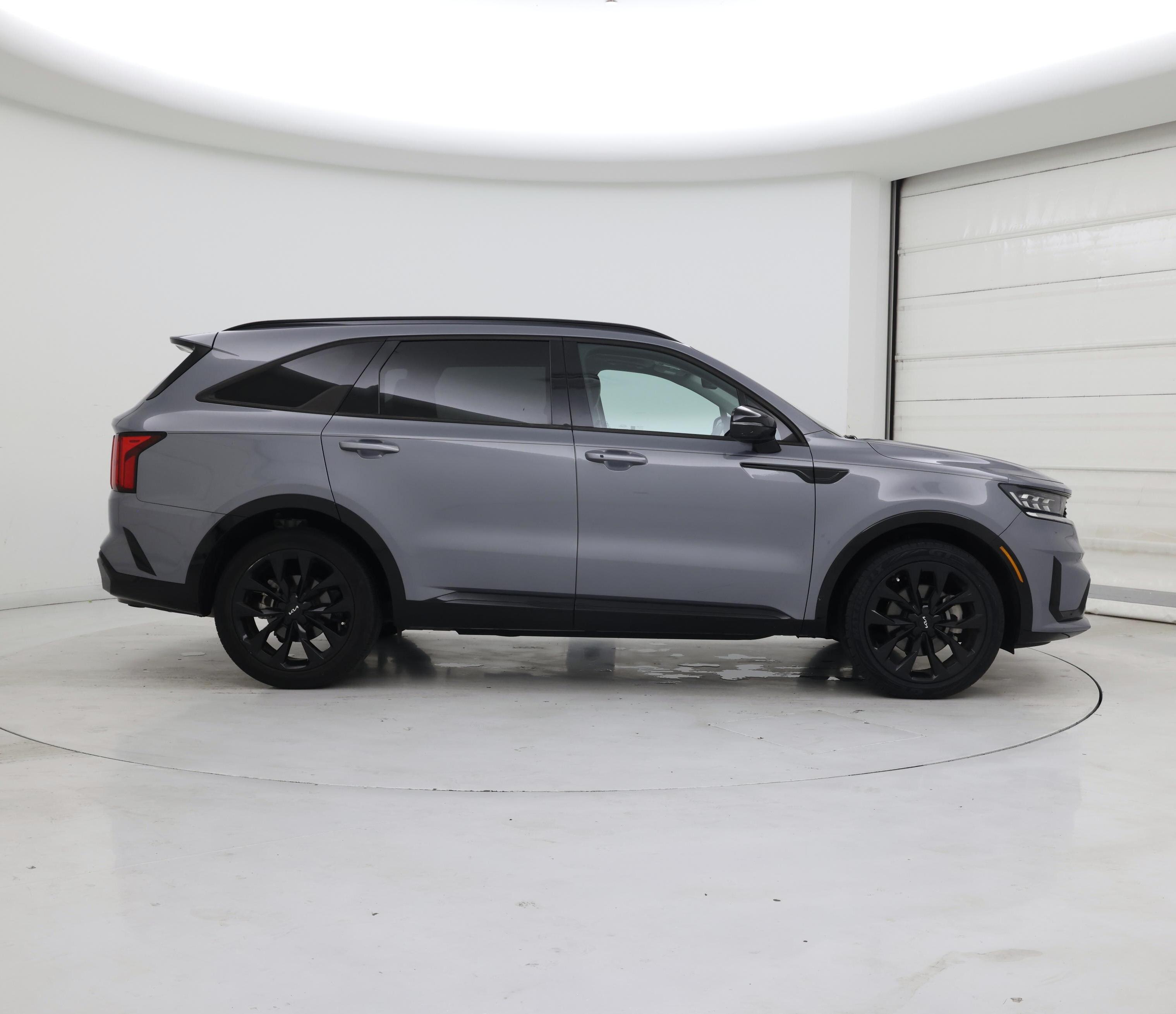 Thumbnail: 2023 Kia Sorento - 7