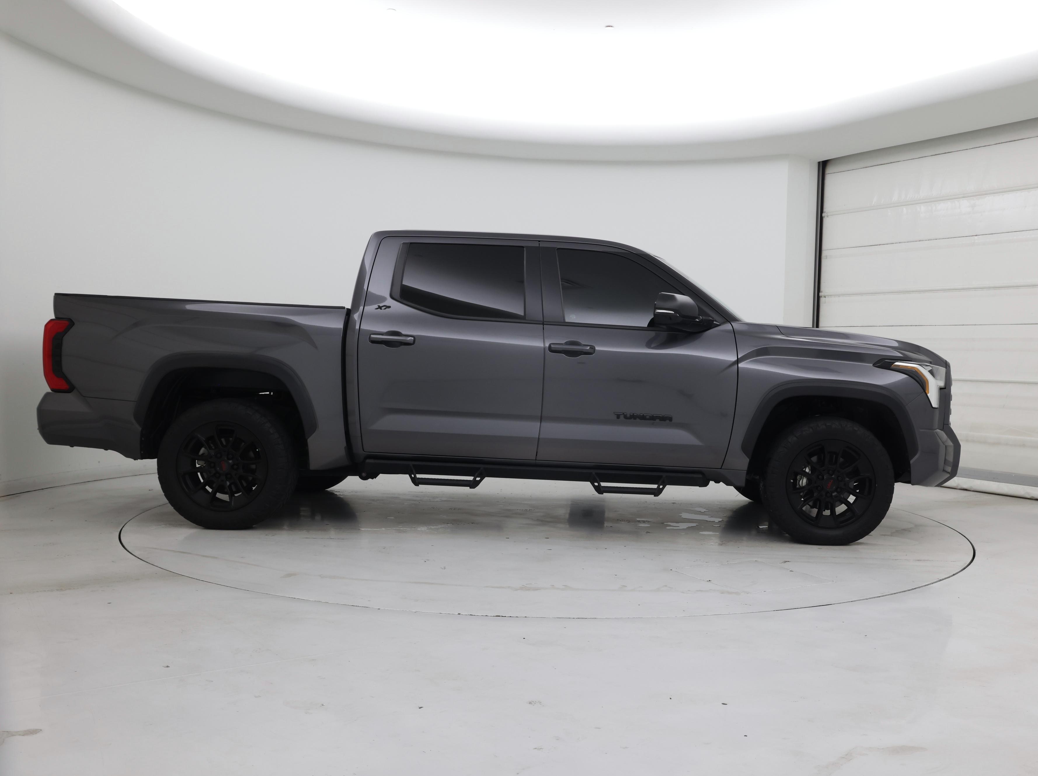 Thumbnail: 2024 Toyota Tundra - 7
