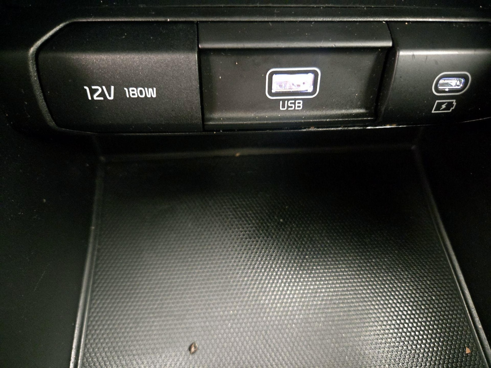 2024 Kia Telluride LX - Photo 20