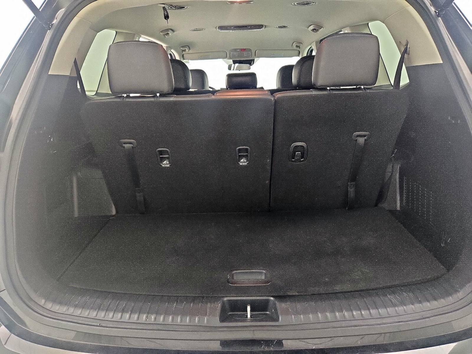 2024 Kia Telluride LX - Photo 23