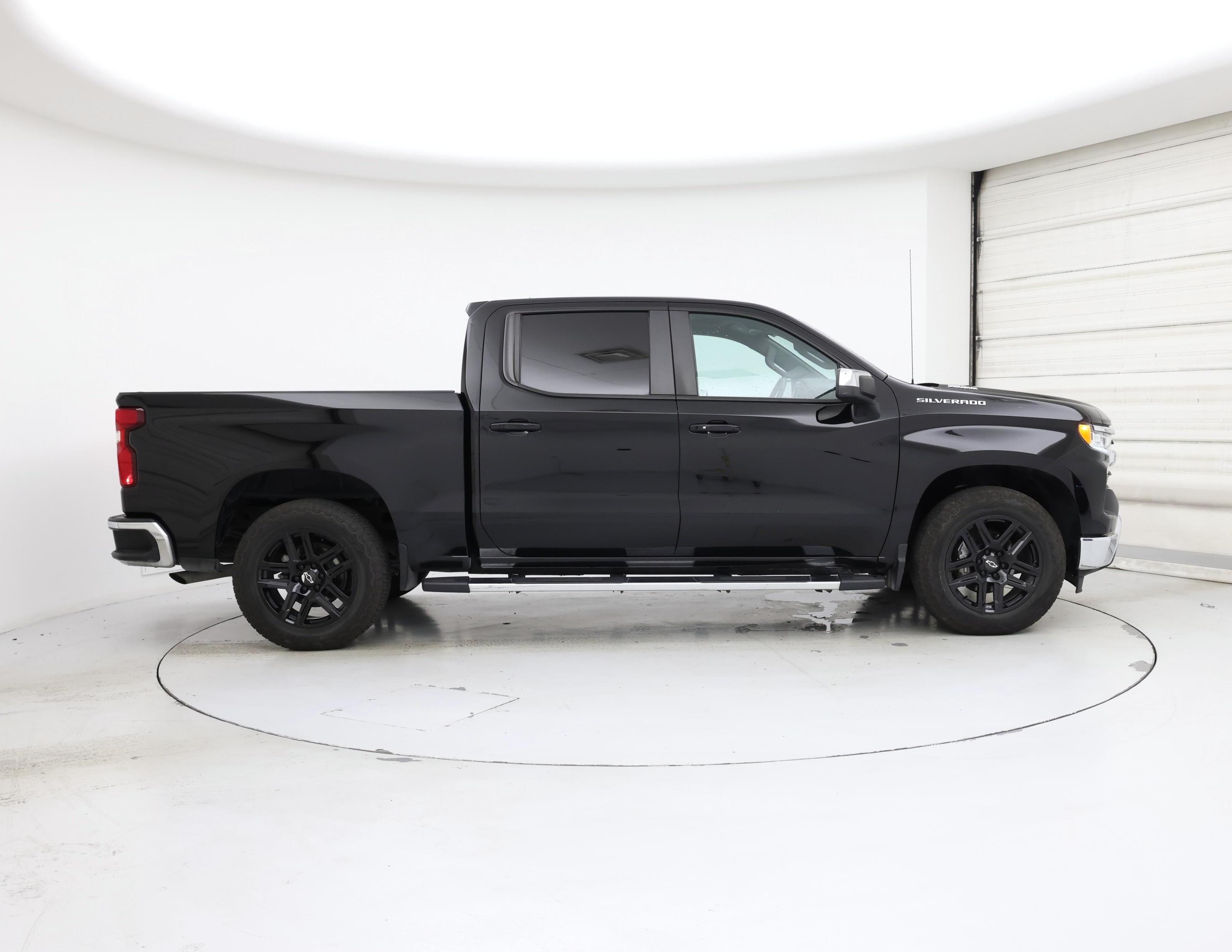 Thumbnail: 2023 Chevrolet Silverado 1500 - 7