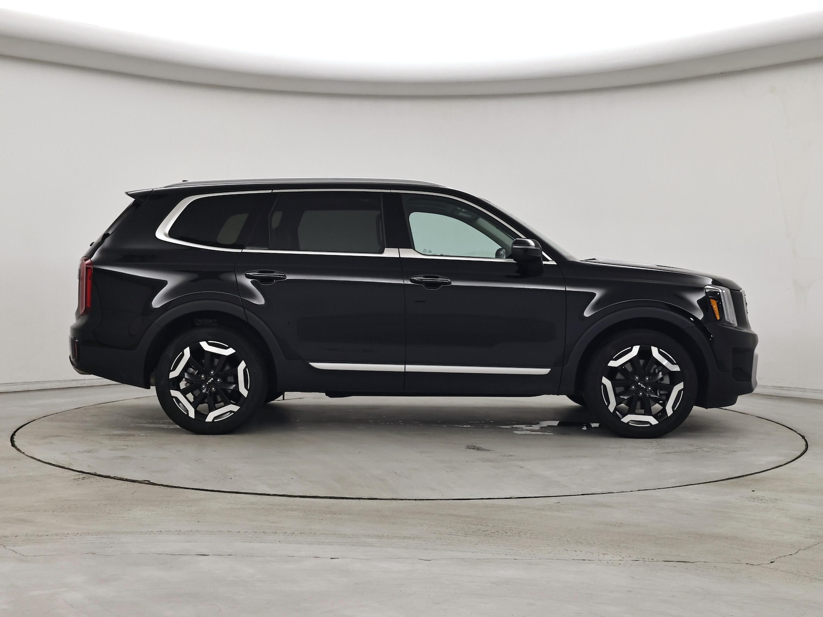 2025 Kia Telluride S - Photo 8