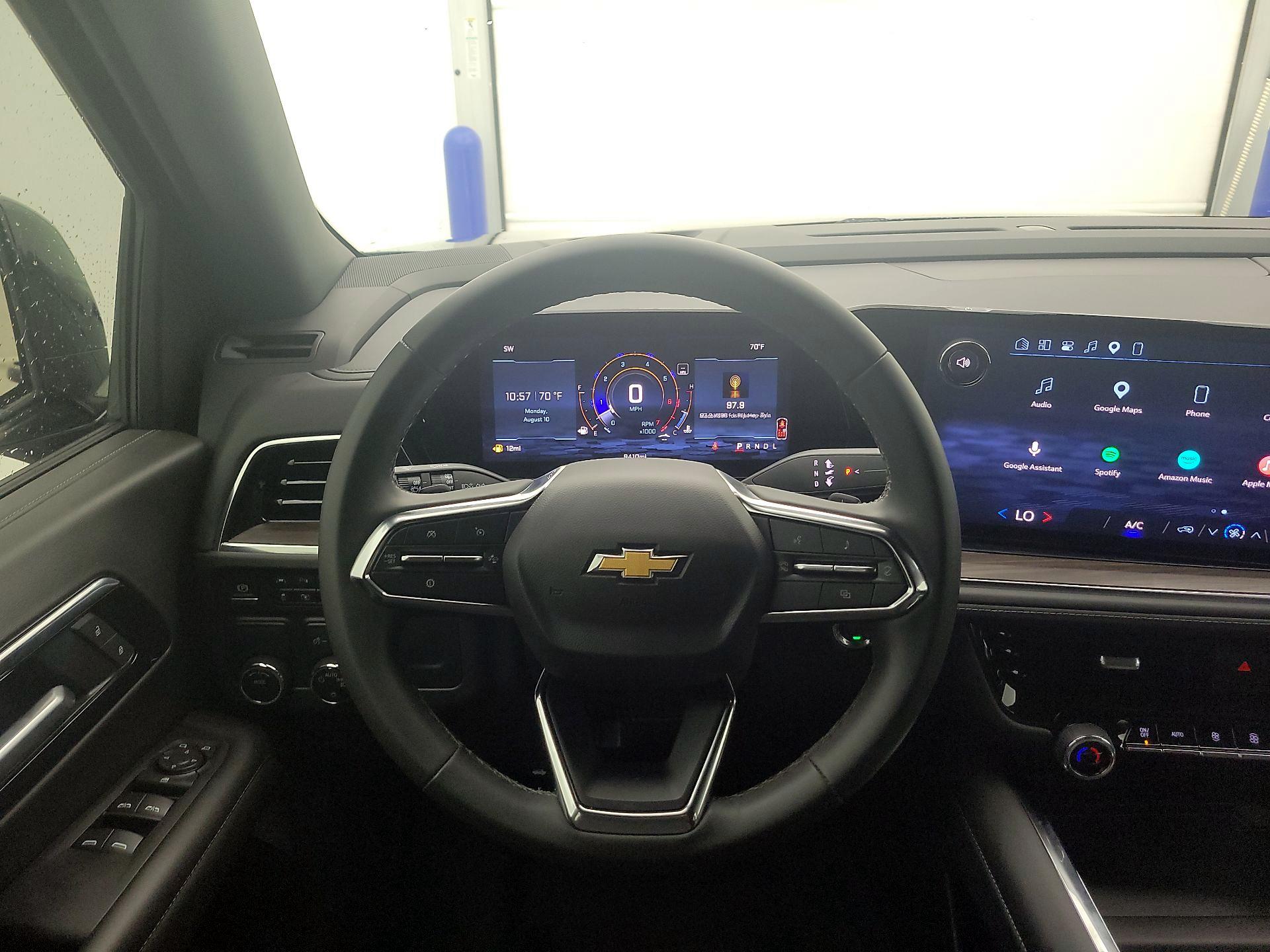 Thumbnail: 2025 Chevrolet Tahoe - 10