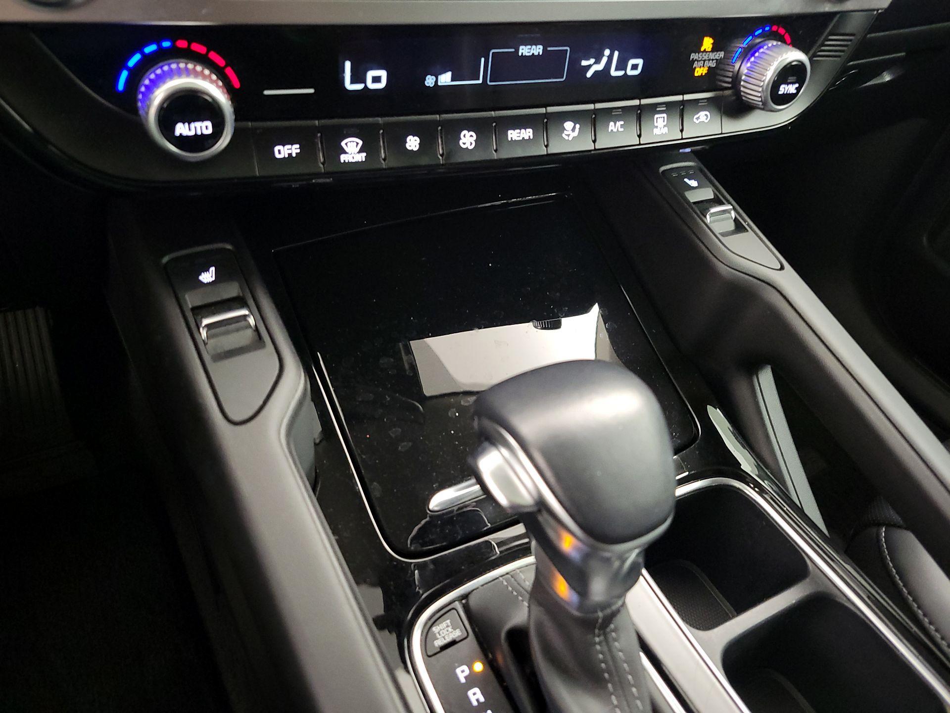 Thumbnail: 2025 Kia Telluride - 17