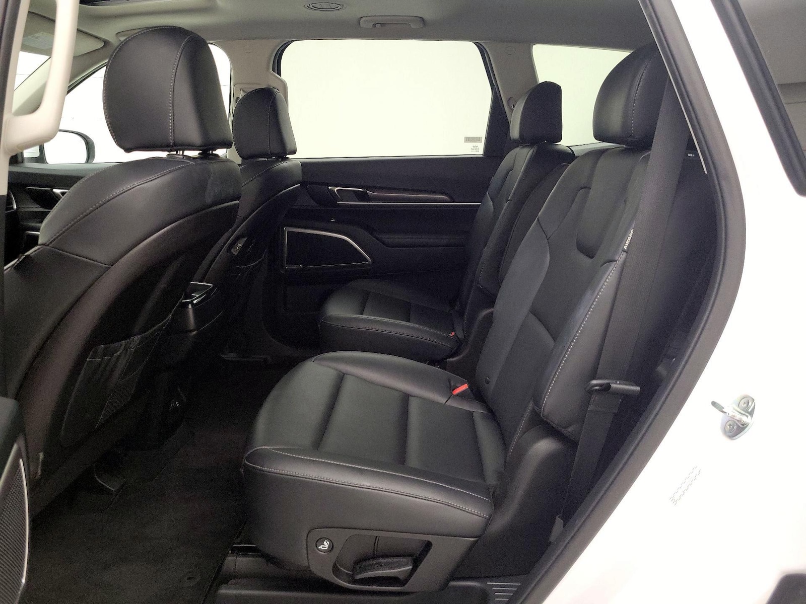 2025 Kia Telluride S - Photo 21