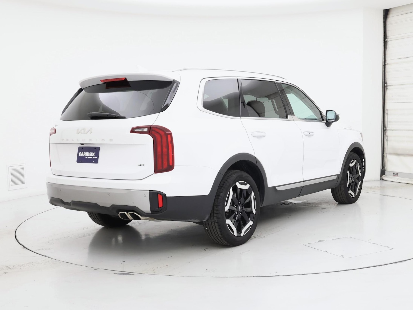 2025 Kia Telluride S - Photo 9