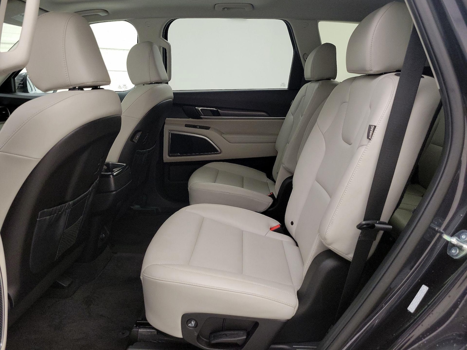 2025 Kia Telluride S - Photo 21