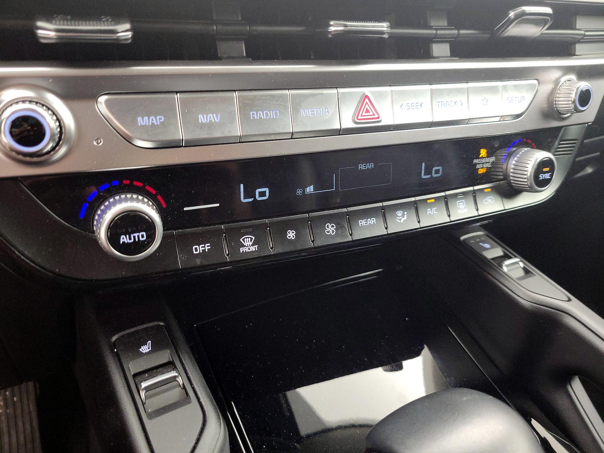 Thumbnail: 2025 Kia Telluride - 16